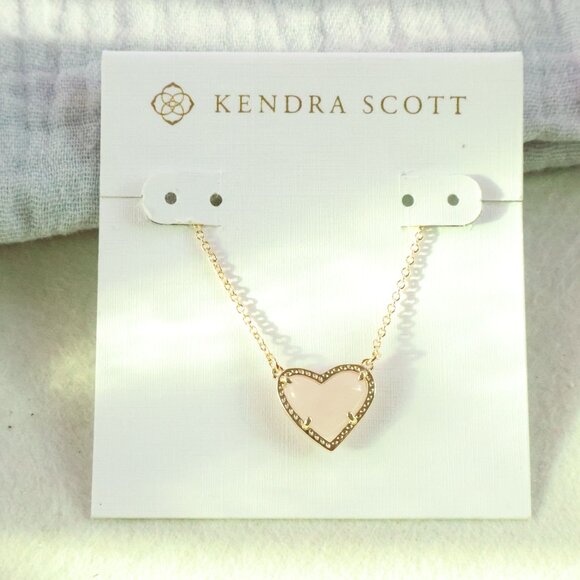 Kendra Scott Jewelry - Kendra Scott Ari Heart Gold Necklace Rose Quartz